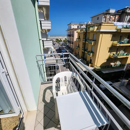 Alevon Hotel Rimini Exterior foto