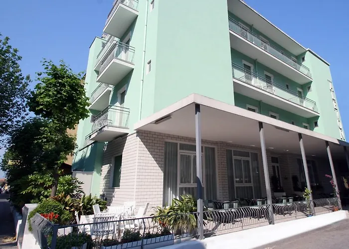 Alevon Hotel